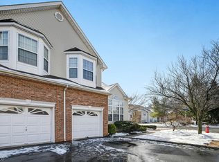 9 Reins Ct, Somerset, NJ 08873