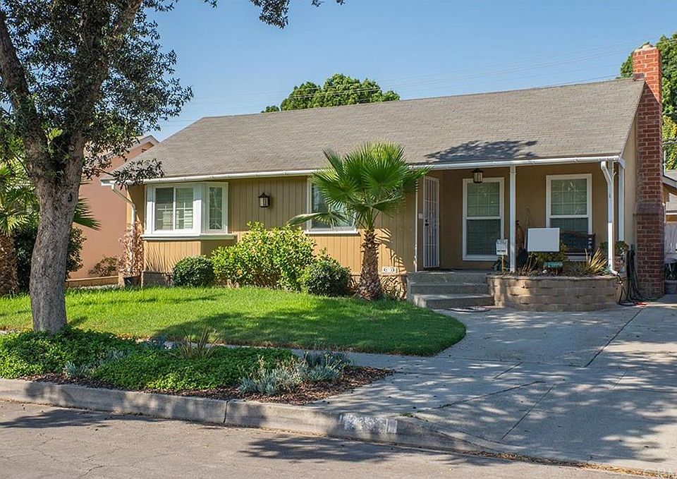 2nd image of 6631 E Monlaco Rd