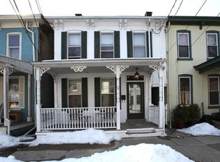 115 Clinton St, Lambertville, NJ 08530
