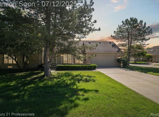 17012 Coral Ln, Macomb, MI 48042