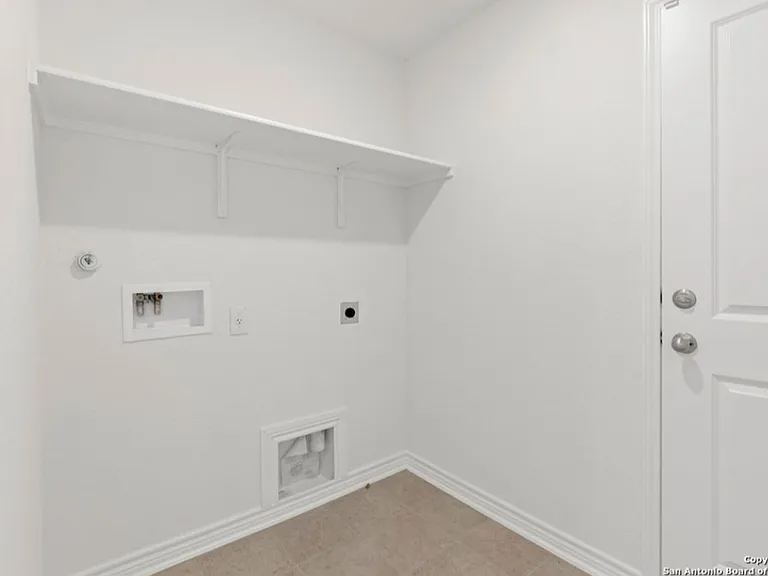 4770 Pico Pico St — Photo 6