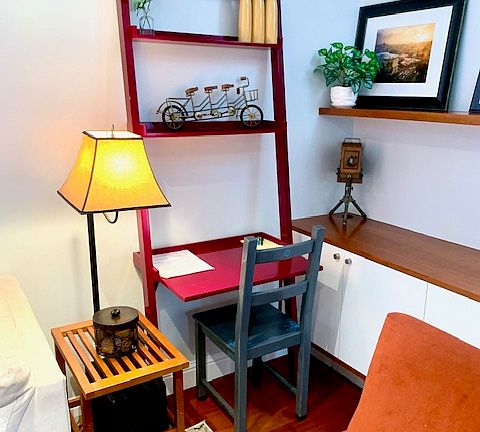 Workstation in living room