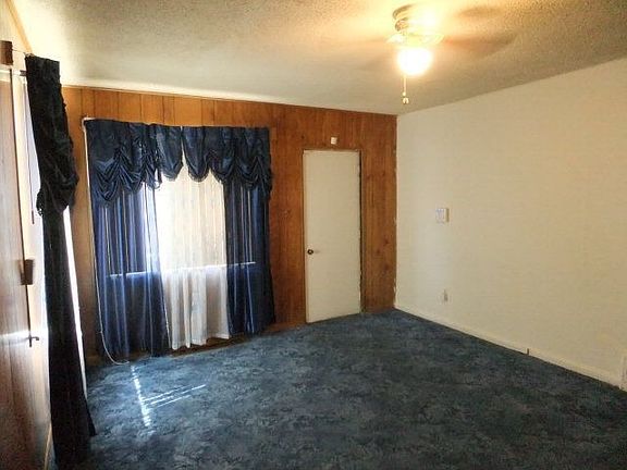 2nd image of 1338 E River St