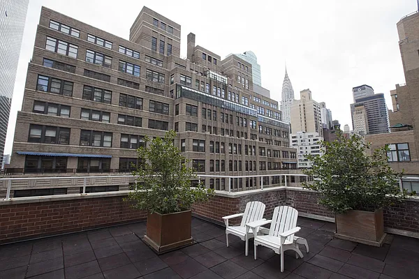 Sold by Corcoran | media 30