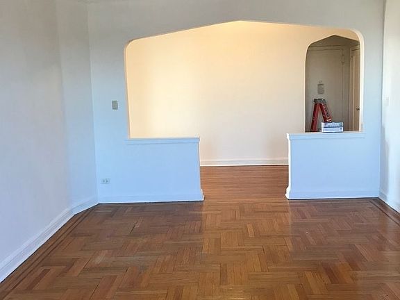 2nd image of 8315 Lefferts Blvd APT 4N
