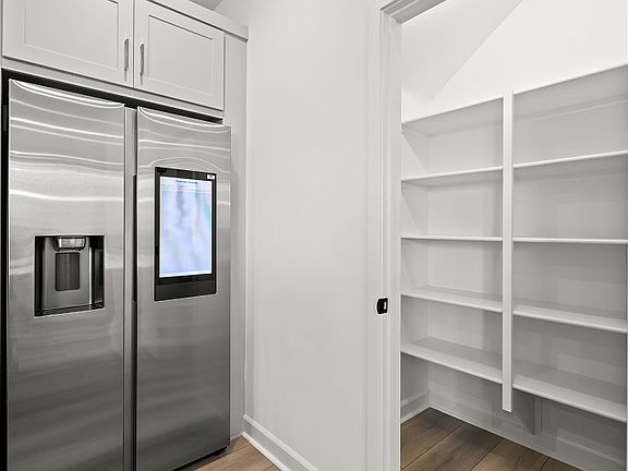 6th image of this home