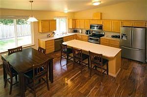 3rd image of 8405 136th Street Ct E