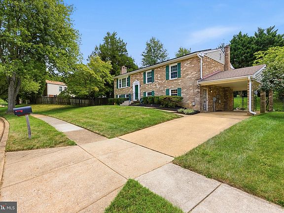 3rd image of 12702 Radburn Pl