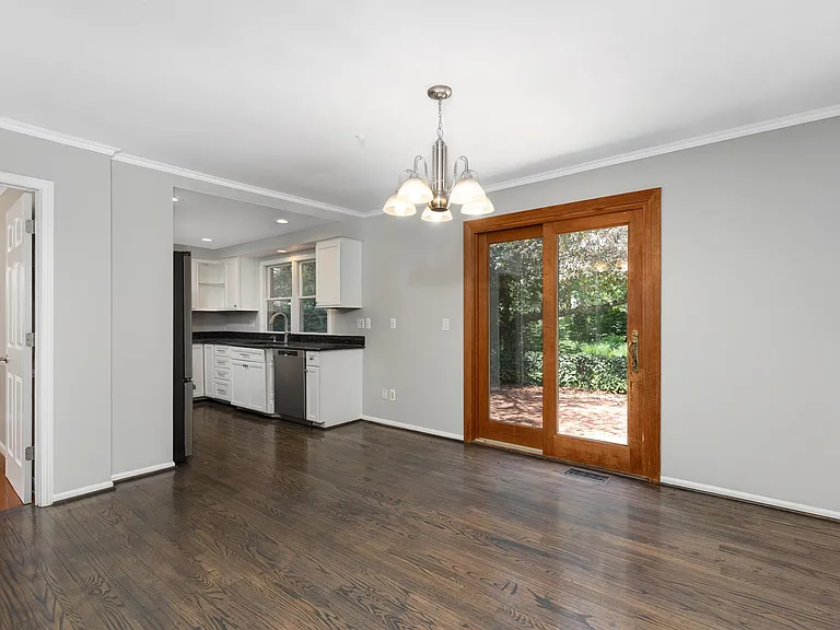 9025 Muirland Dr — Photo 17
