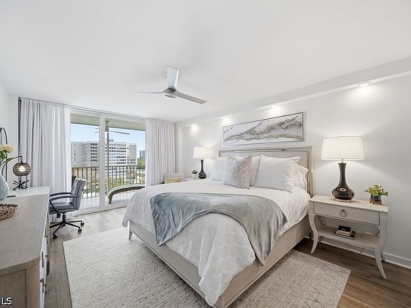 4th image of 5 Bluebill Ave APT 808