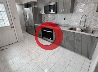 1041 N 4th St, Reading, PA 19601