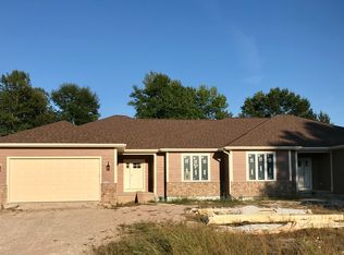 2843 N Taylor Dr, Sheboygan, WI 53083