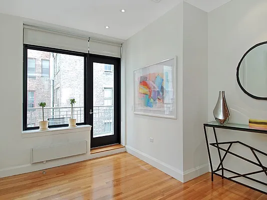 Sold by Sotheby's International Realty | media 45