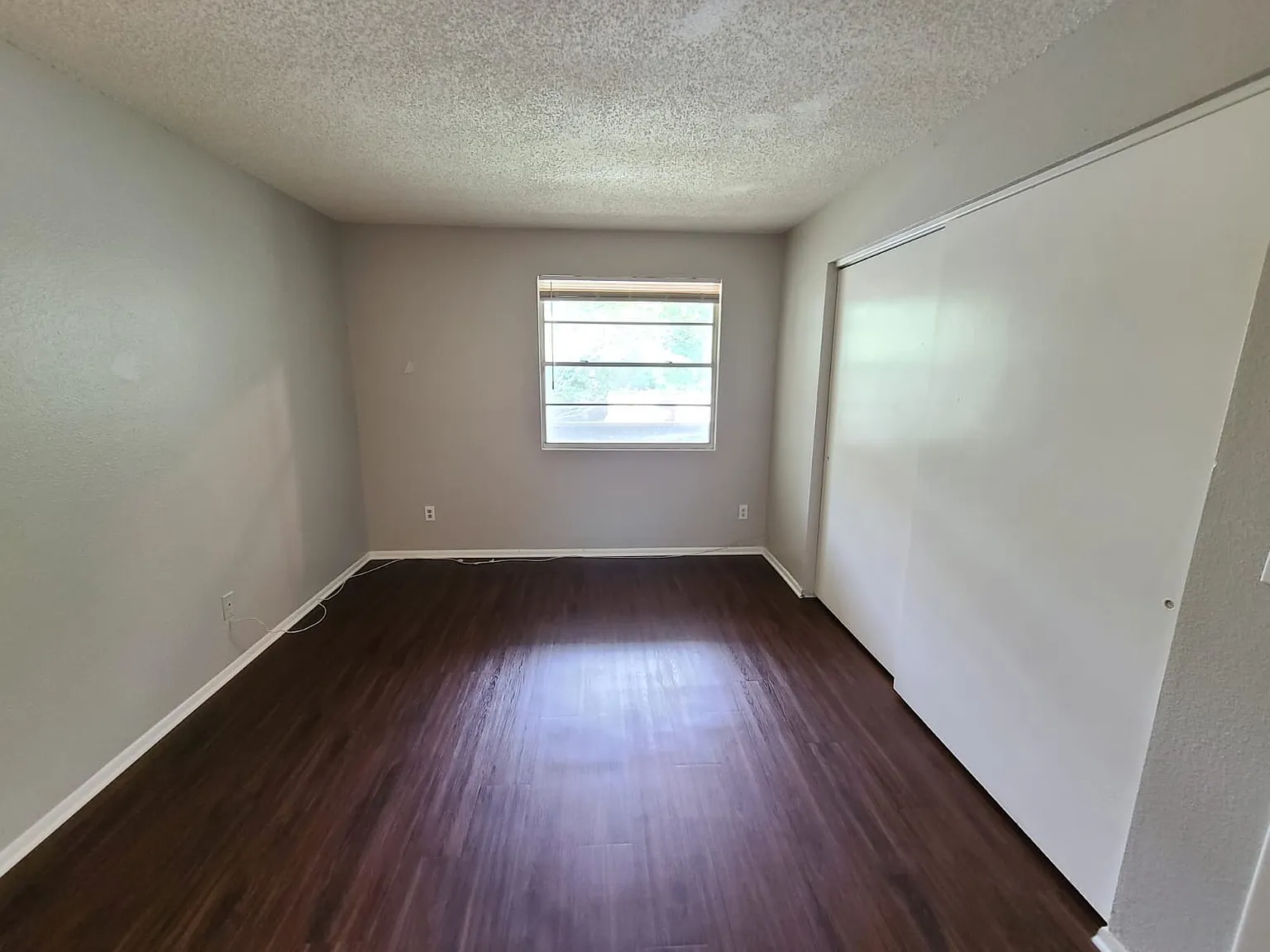2 bed, 918 sqft, $1,450 — Photo 4
