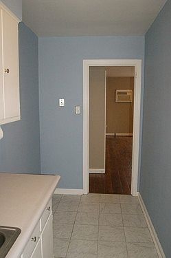 3rd image of 2404 Beechmont Ave