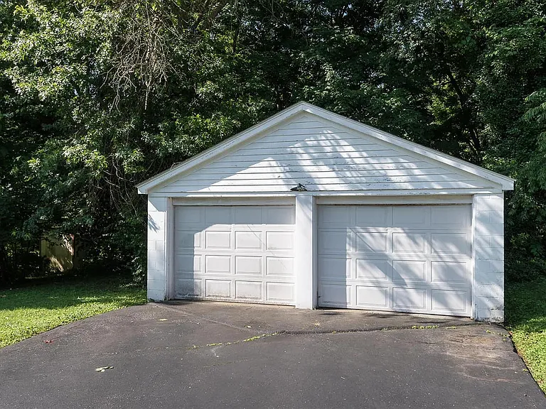 204 Zandale Dr — Photo 22