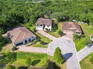 7865 Marsh Pointe Dr, Tampa, FL 33635