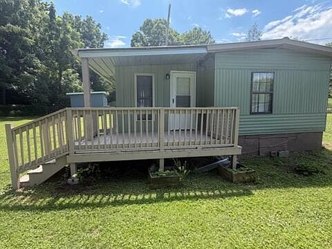 5th image of 904 High Point Rd