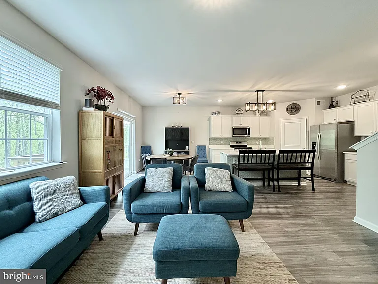 311 Rock Raymond Dr — Photo 12