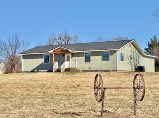 9710 Hillcrest Dr, Edmond, OK 73025