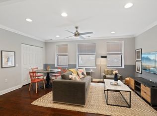 116 Chestnut St #100, Philadelphia, PA 19106