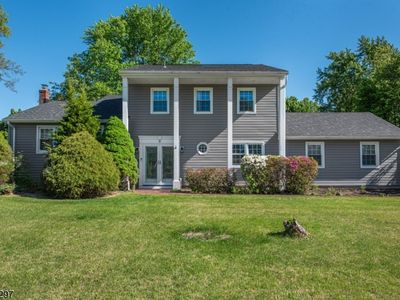 8 Maple Ave, East Hanover, NJ, 07936