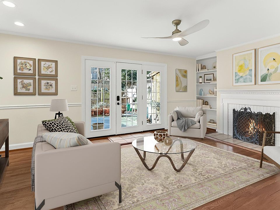 Virtually Staged Living
