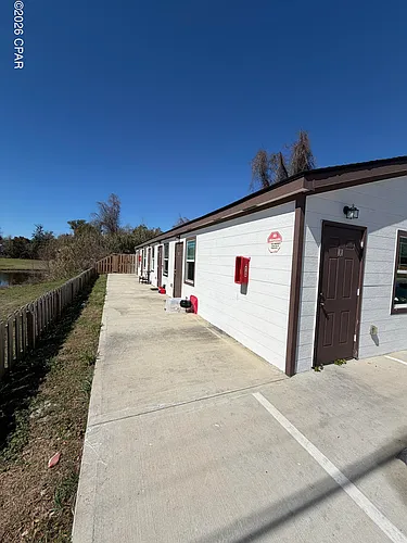 143 Claire Ave #105 Photo 1