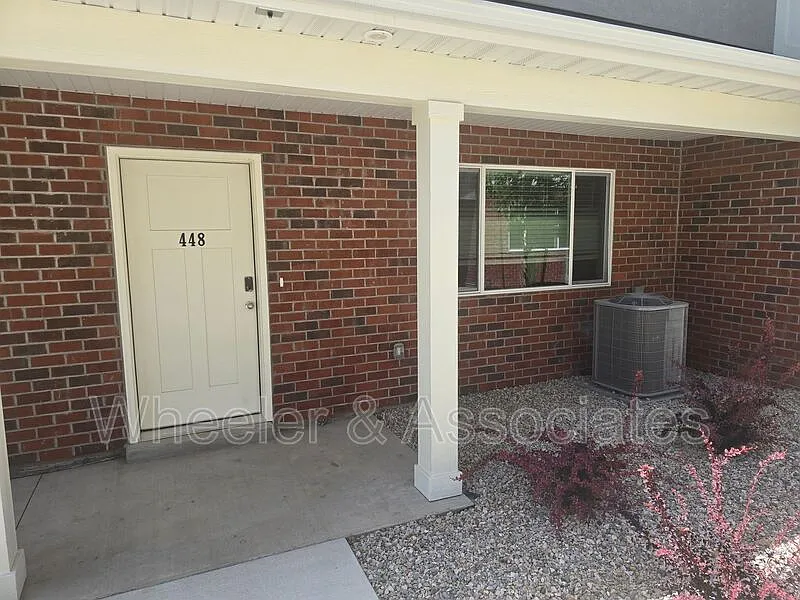 3 bed, 2.5 bath, 1530 sqft, $2,200 — Photo 4