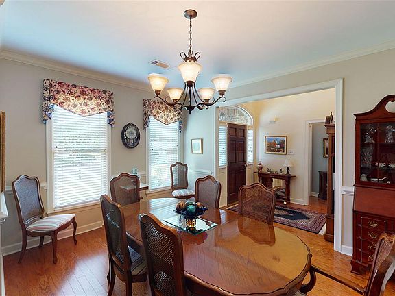 5th image of 80 Forest Village Pl