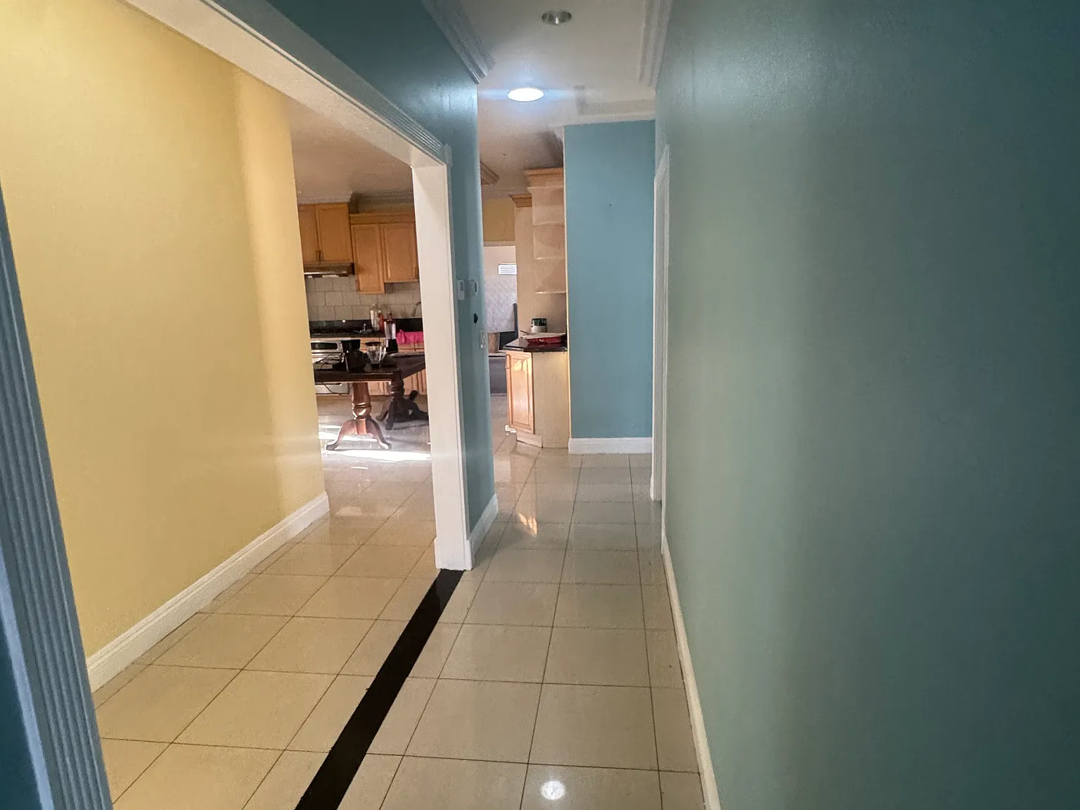 4 bed, $3,300 — Photo 4