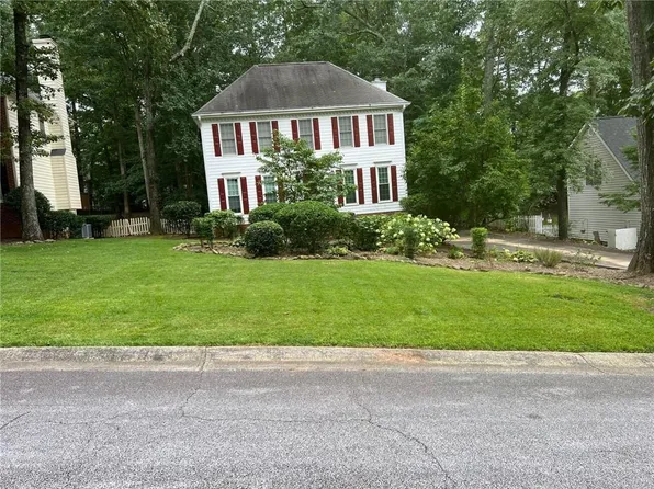 3480 Eastpines Way, Snellville, GA 30039