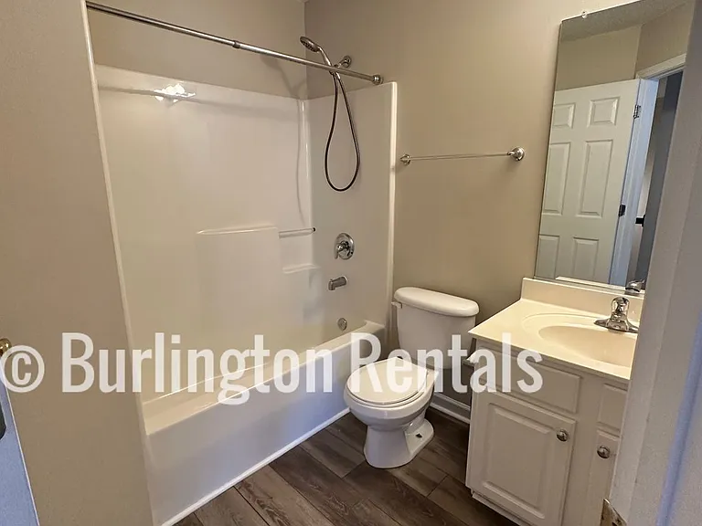 1933 Munn Pointe Dr — Photo 19