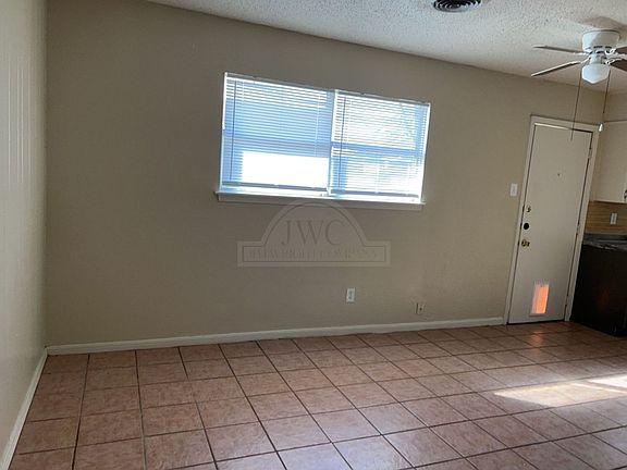 3rd image of 1202 Kathey Dr