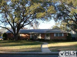 2903 Burnside Dr, San Antonio, TX 78209