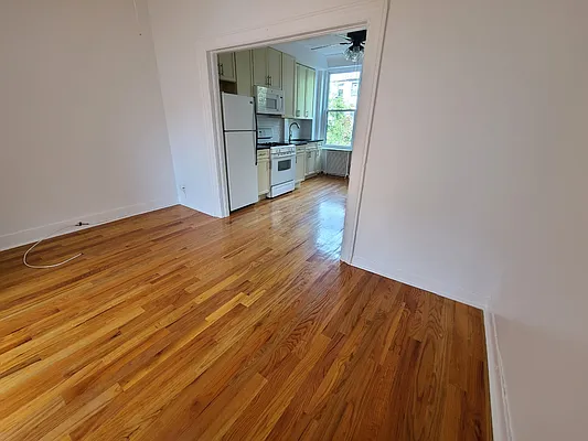Rented by Brooklyn Heights Real Estate Inc | media 20