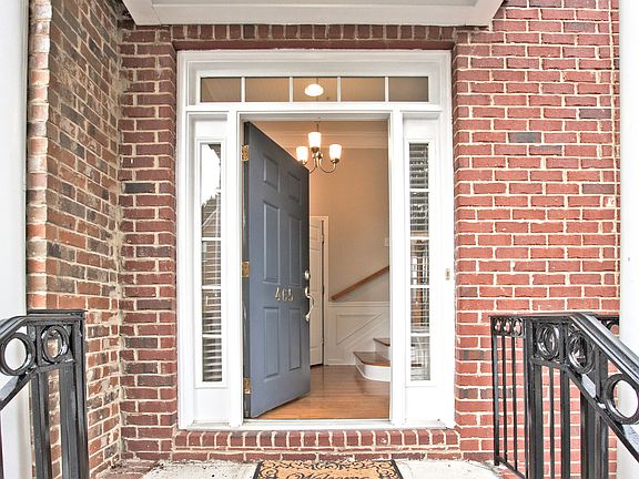 4th image of 465 Tioram Ln SE