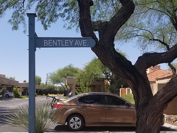 Bentley Avenue
