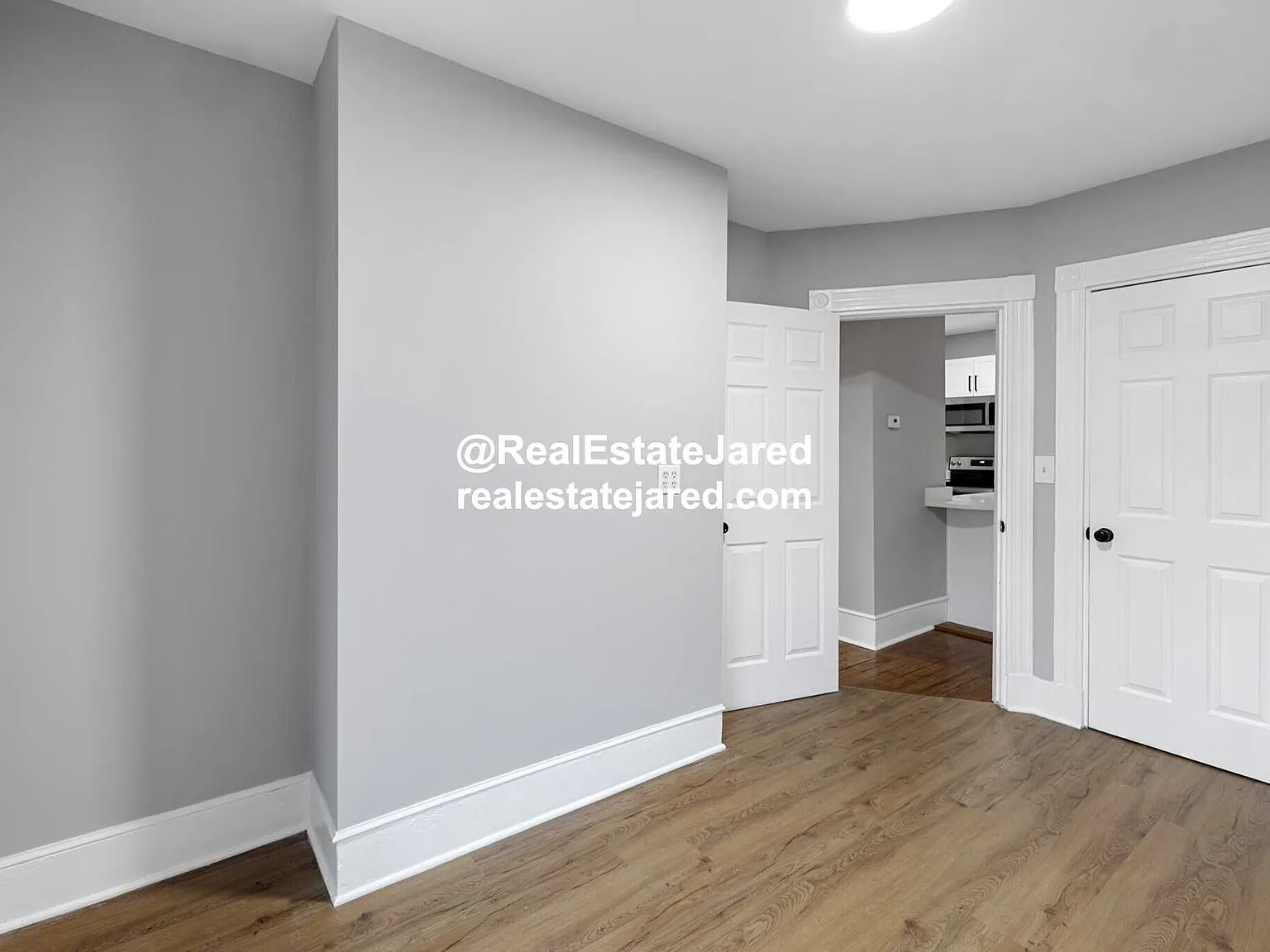 4 bed, $7,600 — Photo 4