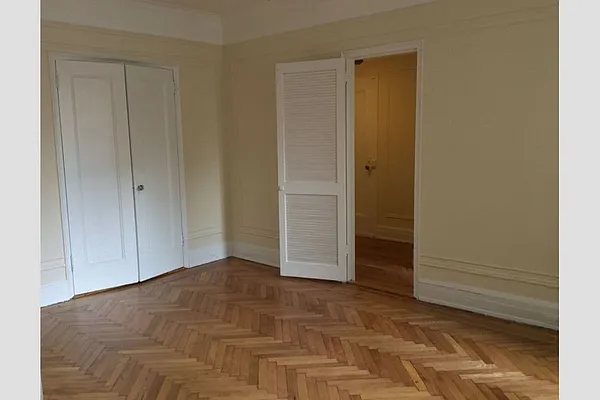 Sold by Stribling | media 34