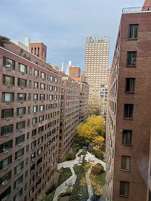 Rented by Owner | media 25