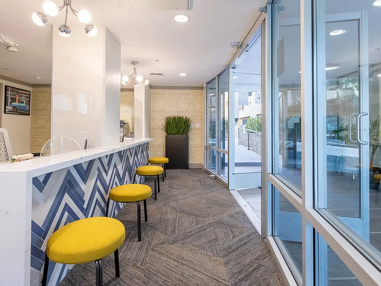 Leasing Center