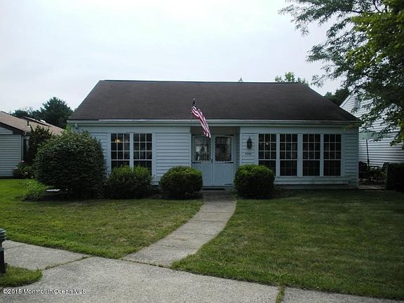 2nd image of 624A Stamford Ct