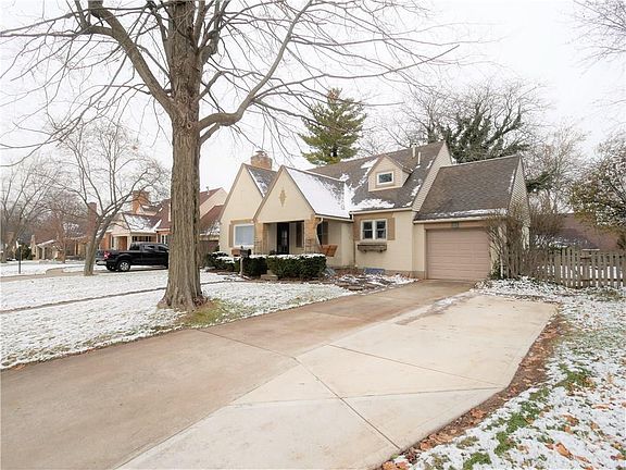 2nd image of 133 Chatham Dr
