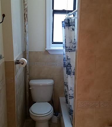 3rd image of 75 E 21st St APT 3E