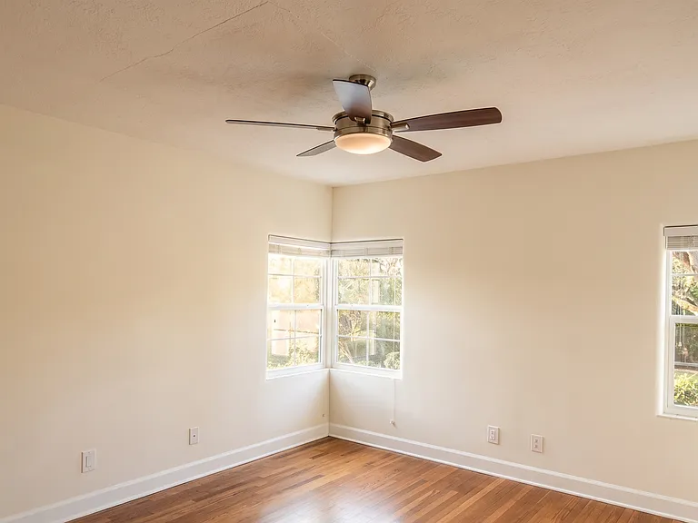 620 Florida Street — Photo 3