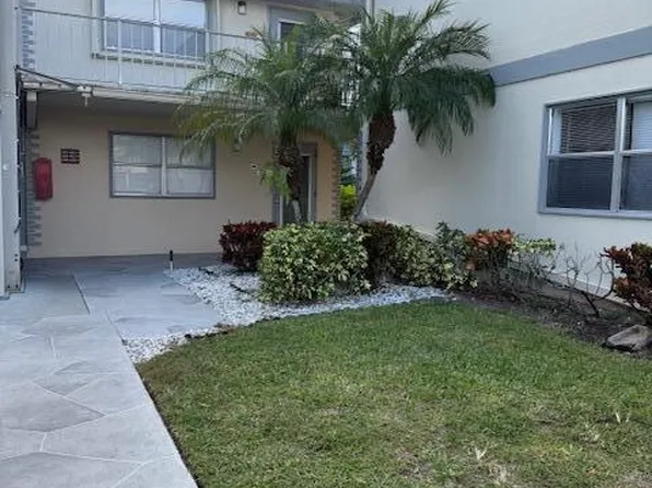 447 Brittany J #447, Delray Beach, FL 33446