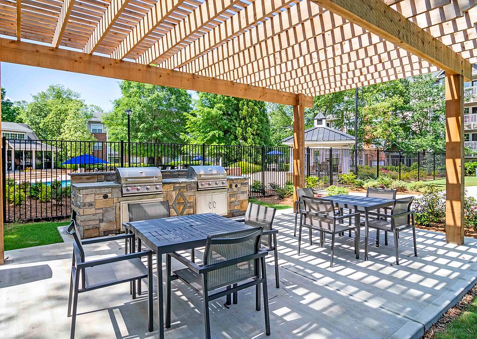 Grande Oaks at Old Roswell Apartment Homes 100 Legacy Oaks Cir Roswell GA Zillow