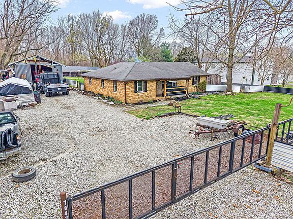 2nd image of 7647 E North Dr