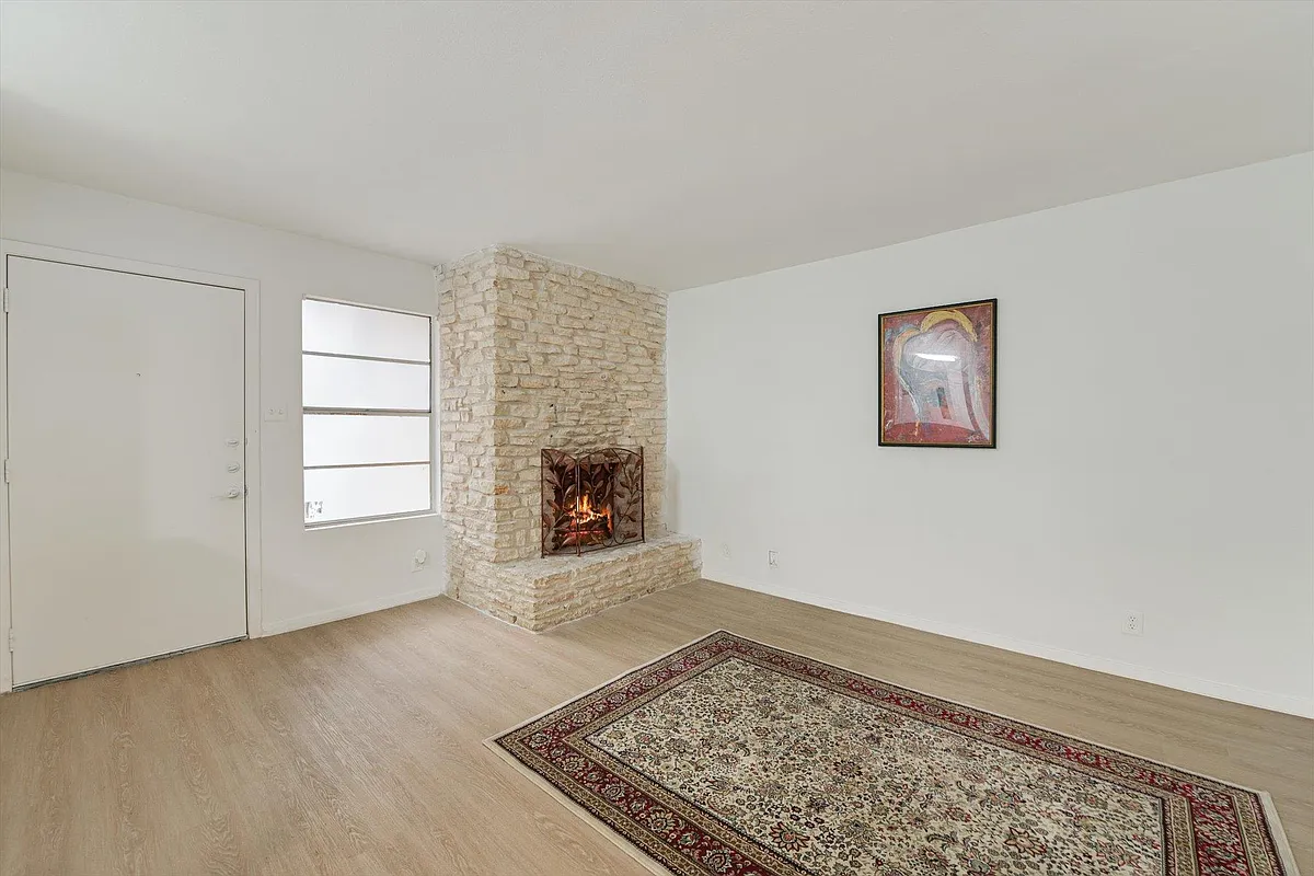 Building Photo - 4301 Acropolis Ct #B